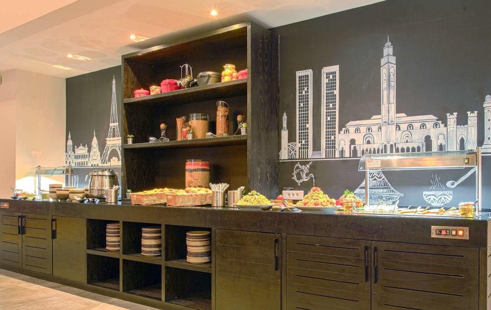 Campanile Centre Hotel