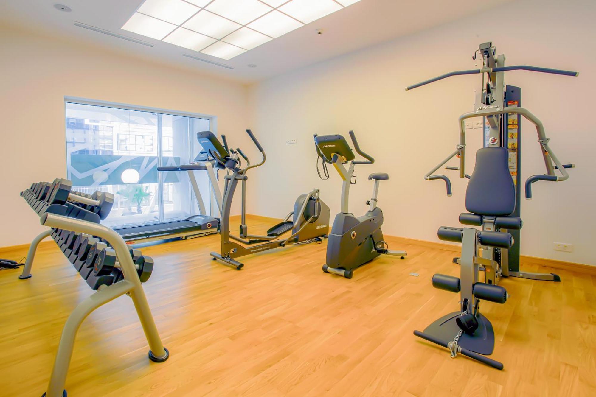 Hotel Campanile Centre 3*
